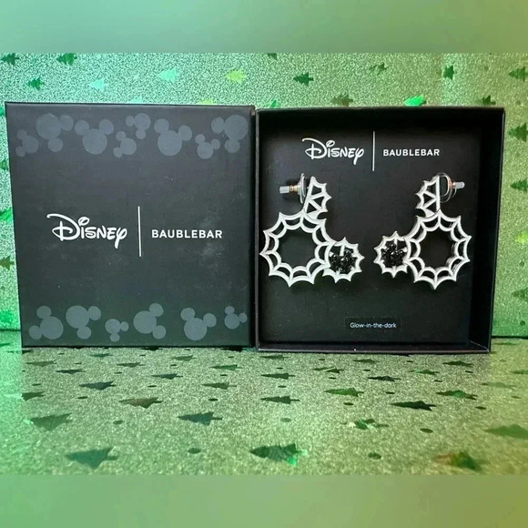 Glow in the dark BaubleBar Disney Mickey Spider Web Earrings - Picture 4 of 8